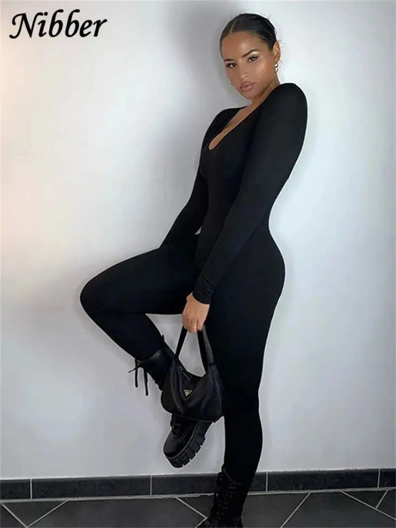 Cheky - Sleek Chic Jumpsuit – Your Go-To All-Season Fit